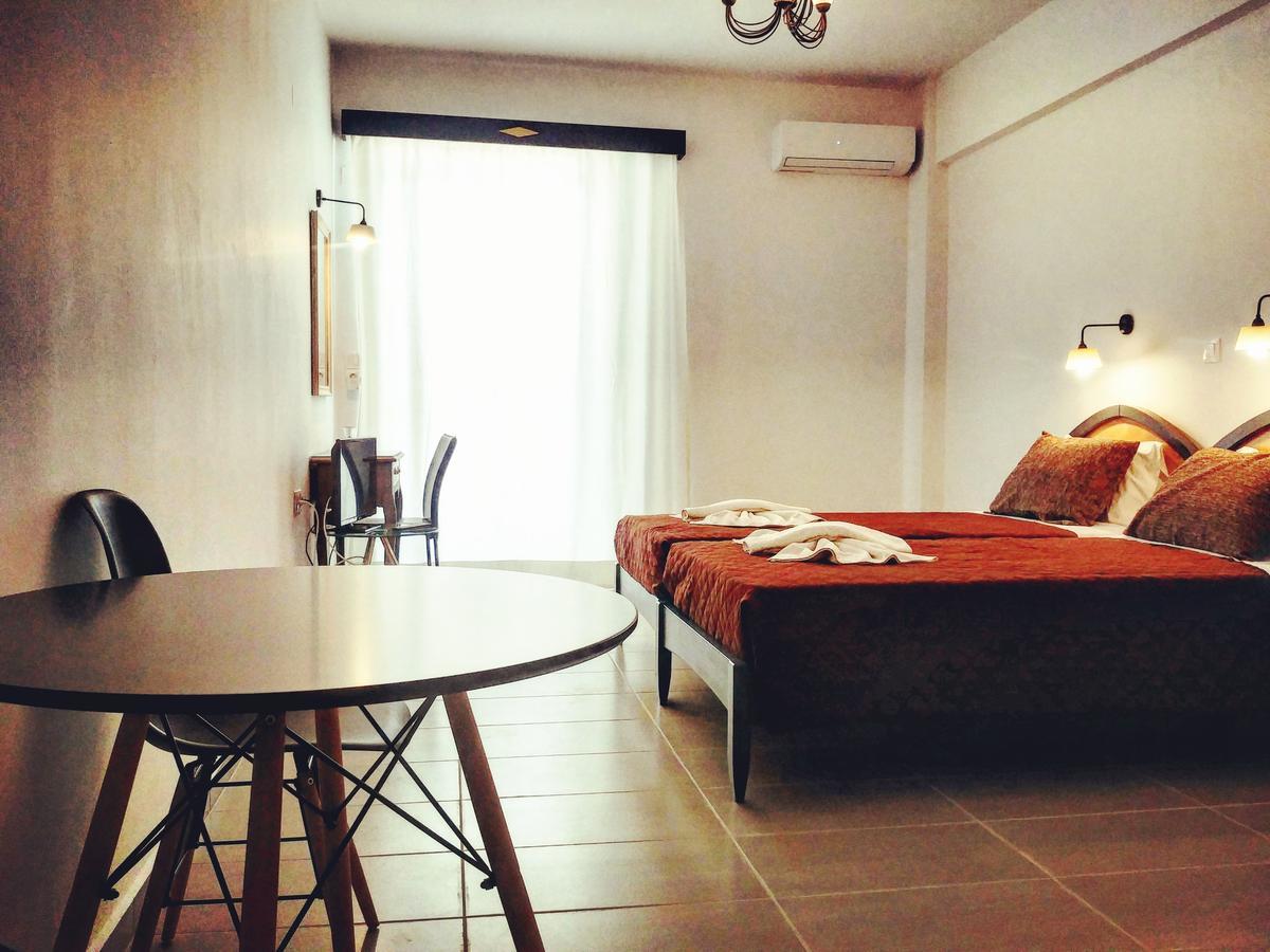 Aparthotel Yacinthos à Réthymnon Extérieur photo