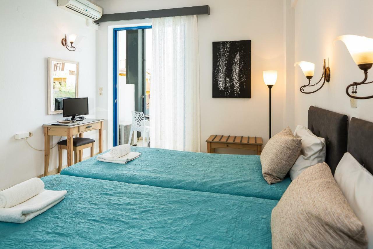 Aparthotel Yacinthos à Réthymnon Extérieur photo