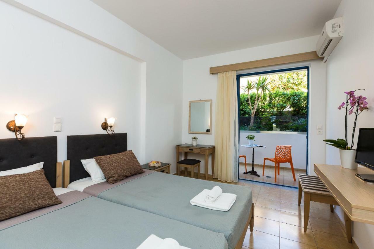 Aparthotel Yacinthos à Réthymnon Extérieur photo